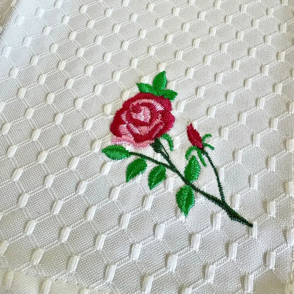 Vintage Rose Embroidered Textured Cotton Blend Napkins Set 4